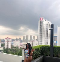 Nicole B - puta in Kuala Lumpur