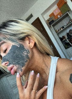 Nicole brasil 🇧🇷🏻‍♀️🫦 - puta in Abu Dhabi Photo 8 of 11