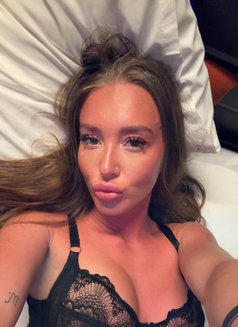 Nicole - escort in Pattaya Photo 1 of 4