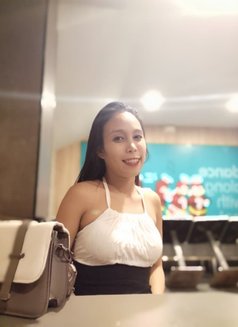 Nicole - escort in Boracay Photo 2 of 5