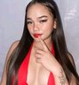 Nicole - escort in Manila Photo 1 of 6