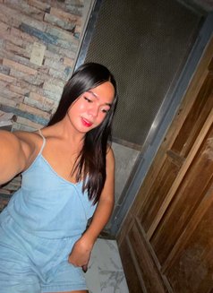 Nicole - escort in Manila Photo 6 of 6
