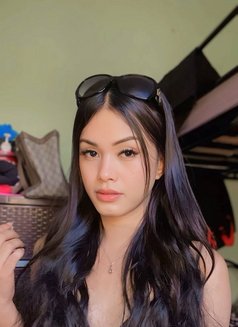 Nicole - Transsexual escort in Manila Photo 11 of 13