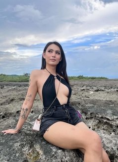 Nicole - Acompañantes transexual in Manila Photo 6 of 18