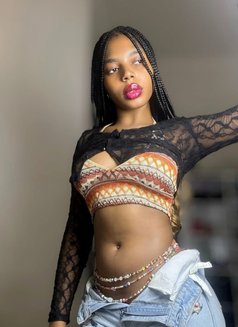 Nicole, Horny African Queen - puta in Kathmandu Photo 2 of 4