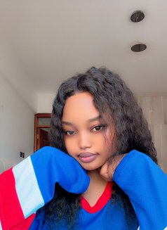 Shezinah - puta in Nairobi Photo 9 of 10