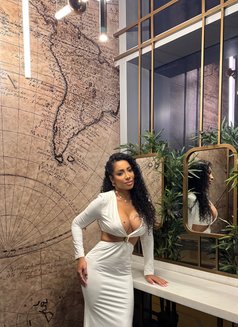 Nicole Prada - Brazilian 🥰 - puta in Dubai Photo 11 of 11