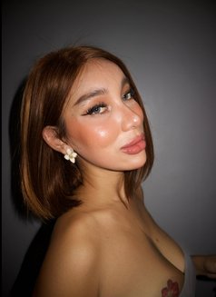Nicole Smith - Transsexual escort in Hong Kong Photo 29 of 30