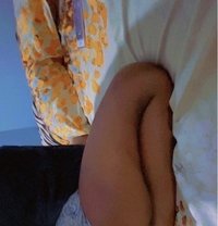 Louie - puta in Noida