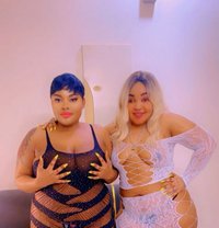 Shaniz and shania - puta in Riyadh Photo 1 of 3