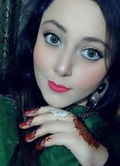 Nida Khatoon - escort in Mumbai Photo 4 of 4