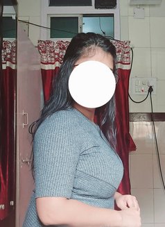 niddhi indipendent anal queen - puta in New Delhi Photo 5 of 8