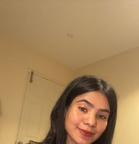 Nidhi Cam Session or Real Meet - puta in Bangalore Photo 1 of 1