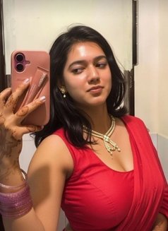 Nidhi - escort in Dehradun, Uttarakhand Photo 1 of 1