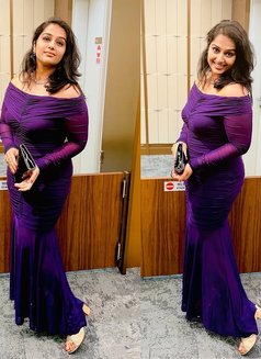 Nidhi - escort in Hyderabad Photo 1 of 1