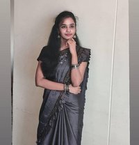 Nidhi - escort in Indore