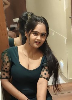 Nidhi - escort in Noida Photo 1 of 1