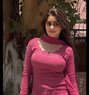 Cam show999 - puta in Surat Photo 1 of 1