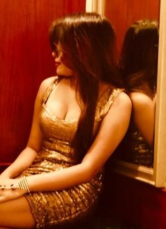 **Nidhi** (Goa Girl) Cam Service - puta in Pune Photo 4 of 10