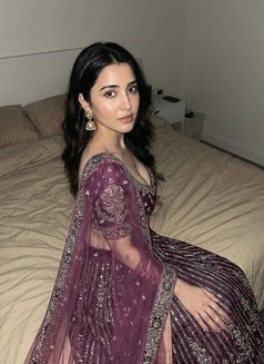 Nidhi Incall & Doorstep - puta in Galle Photo 1 of 3