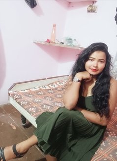 Nidhi - escort in Ahmedabad Photo 1 of 1