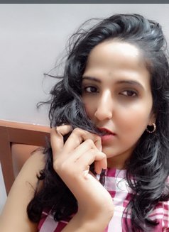 Nidhi - puta in Bangalore Photo 1 of 3