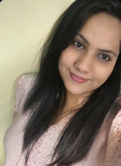 Nidhi - companion in Bangalore Photo 1 of 1