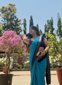 Nidhi - escort in Coimbatore Photo 1 of 3