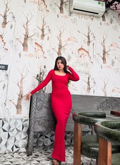 Nidhi - escort in Gurgaon Photo 1 of 3