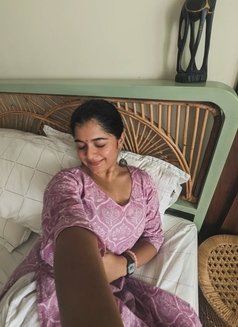 Nidhi - escort in Kolkata Photo 1 of 2