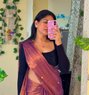 Nidhi - puta in Kolkata Photo 1 of 2