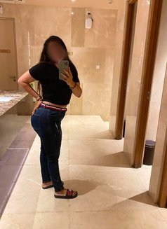 Nidhi - escort in New Delhi Photo 11 of 11