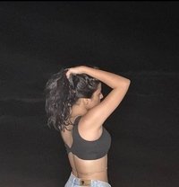 Nidhi - escort in Noida