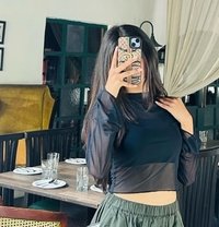 Nidhi - escort in Noida