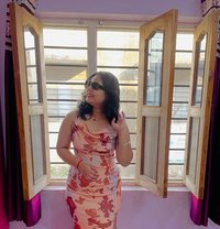 Nidhi Incall & Doorstep - escort in Noida