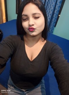 Nidhi - escort in Vadodara Photo 1 of 1