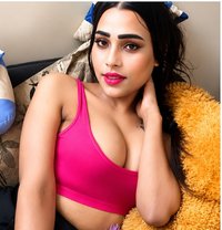Nidhi - Transsexual escort in Hyderabad