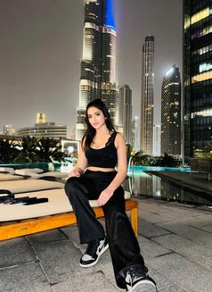 Nidhi Indian Model - escort in Dubai Photo 4 of 6