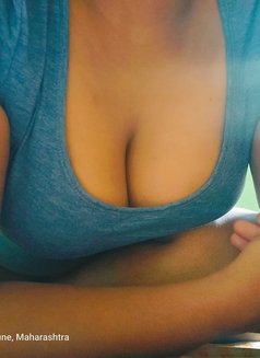 Nidhi Pune - escort in Pune Photo 6 of 9