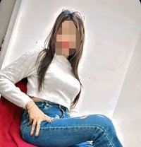 Nidhi (Real Meet & Cam Show) - puta in Bangalore