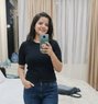 Nidhi (real or cam session) - puta in Bangalore Photo 3 of 3