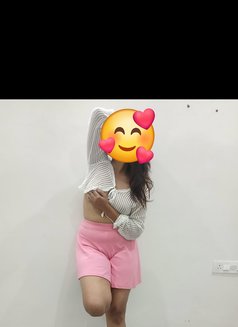 Nidhi Sharma - escort in Jaipur Photo 2 of 5