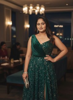 Nidhi Singh - escort in Chennai Photo 1 of 1