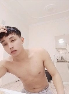 Nido🖤🖤 - Masajista in Riyadh Photo 6 of 7