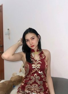 Niera - escort in Bali Photo 4 of 5