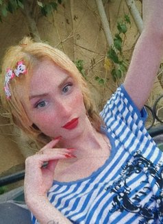 Night - Transsexual escort in Cairo Photo 5 of 5