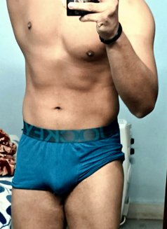 Night Hunter - Male escort in New Delhi Photo 6 of 6