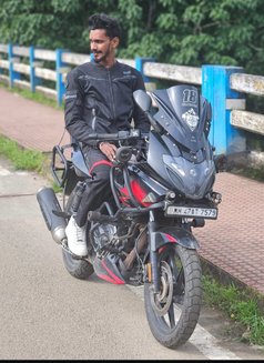 Night King - Male escort in Kochi Photo 1 of 2