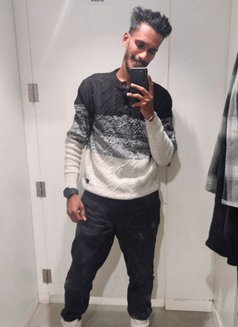 Night King - Male escort in Kochi Photo 2 of 2