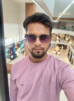 Night King - Male escort in Kolkata Photo 2 of 2